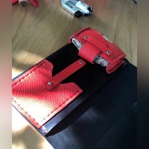 Premium leather Cigar Case hand sewn. New with tags red black